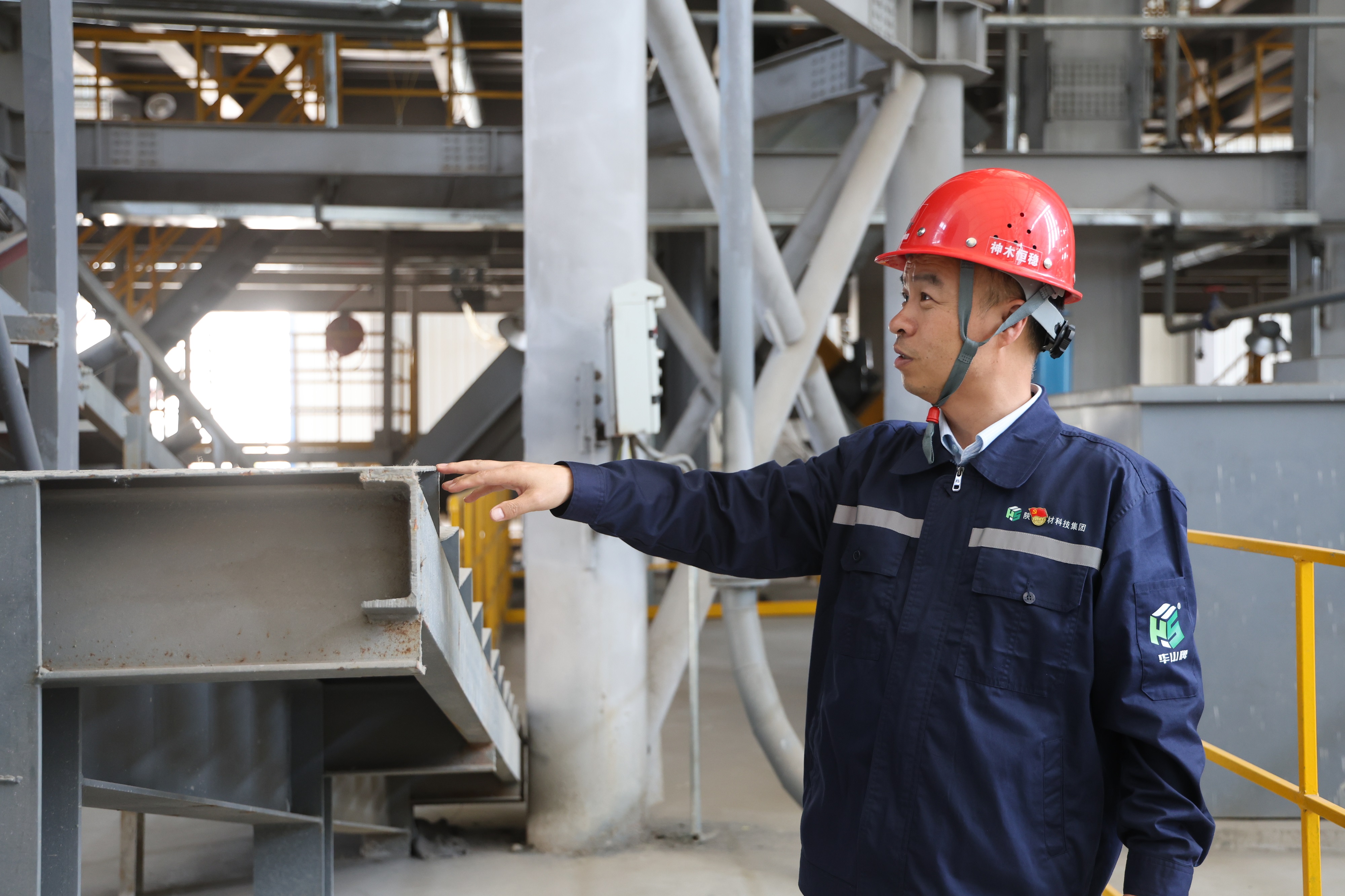 王勇——用實(shí)干筆觸在項(xiàng)目一線書(shū)寫(xiě)黨員擔(dān)當(dāng)