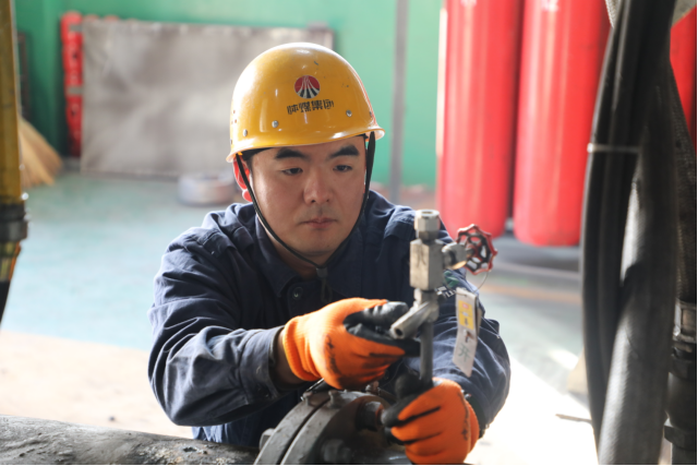 富平公司：閃耀在檢修戰(zhàn)場(chǎng)的“青年力量”