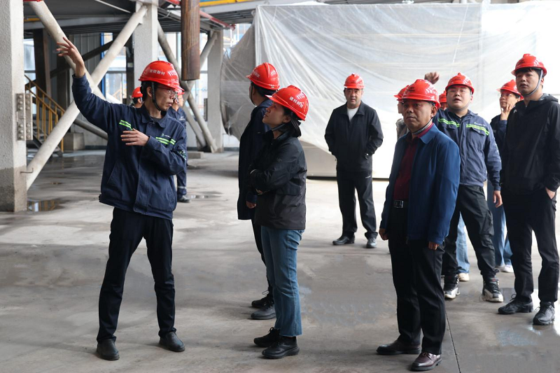 杜永康到黃陵新材公司調研督導工作