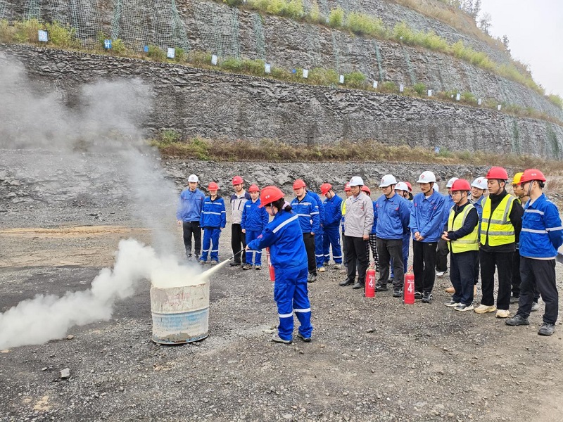 防患于未“燃”—— 消防宣傳月，陜渝建材公司這樣做